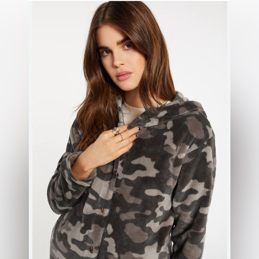 Cuddl Duds Camo Cardigan